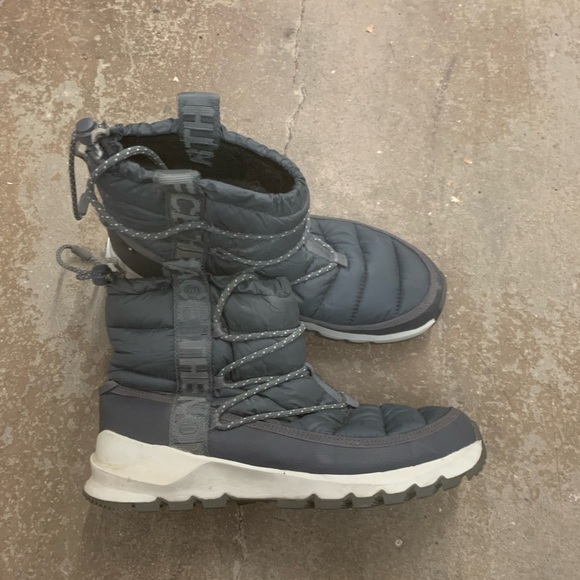 The North Face thermoball progressive 2 puffer boots - Picture 2 of 7